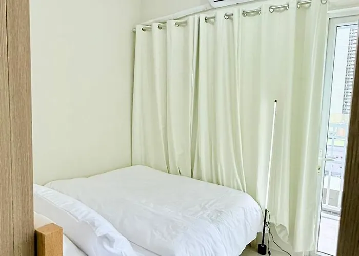 Apartahotel Casa Amarah At Breeze Residences Pasay Manila