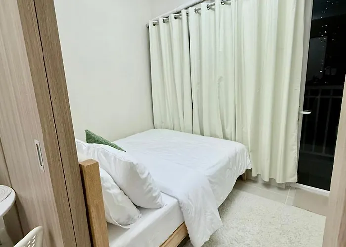 Casa Amarah At Breeze Residences Pasay Apartahotel Manila