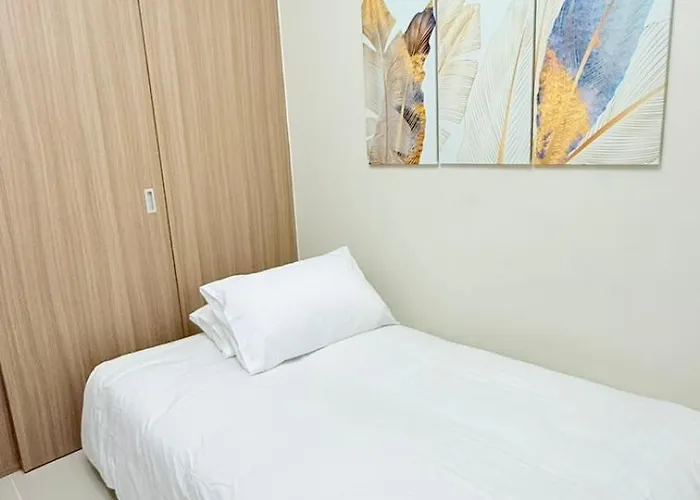 Apartahotel Casa Amarah At Breeze Residences Pasay