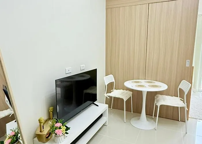 Casa Amarah At Breeze Residences Pasay 4* Manila