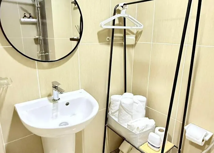 Casa Amarah At Breeze Residences Pasay 4*